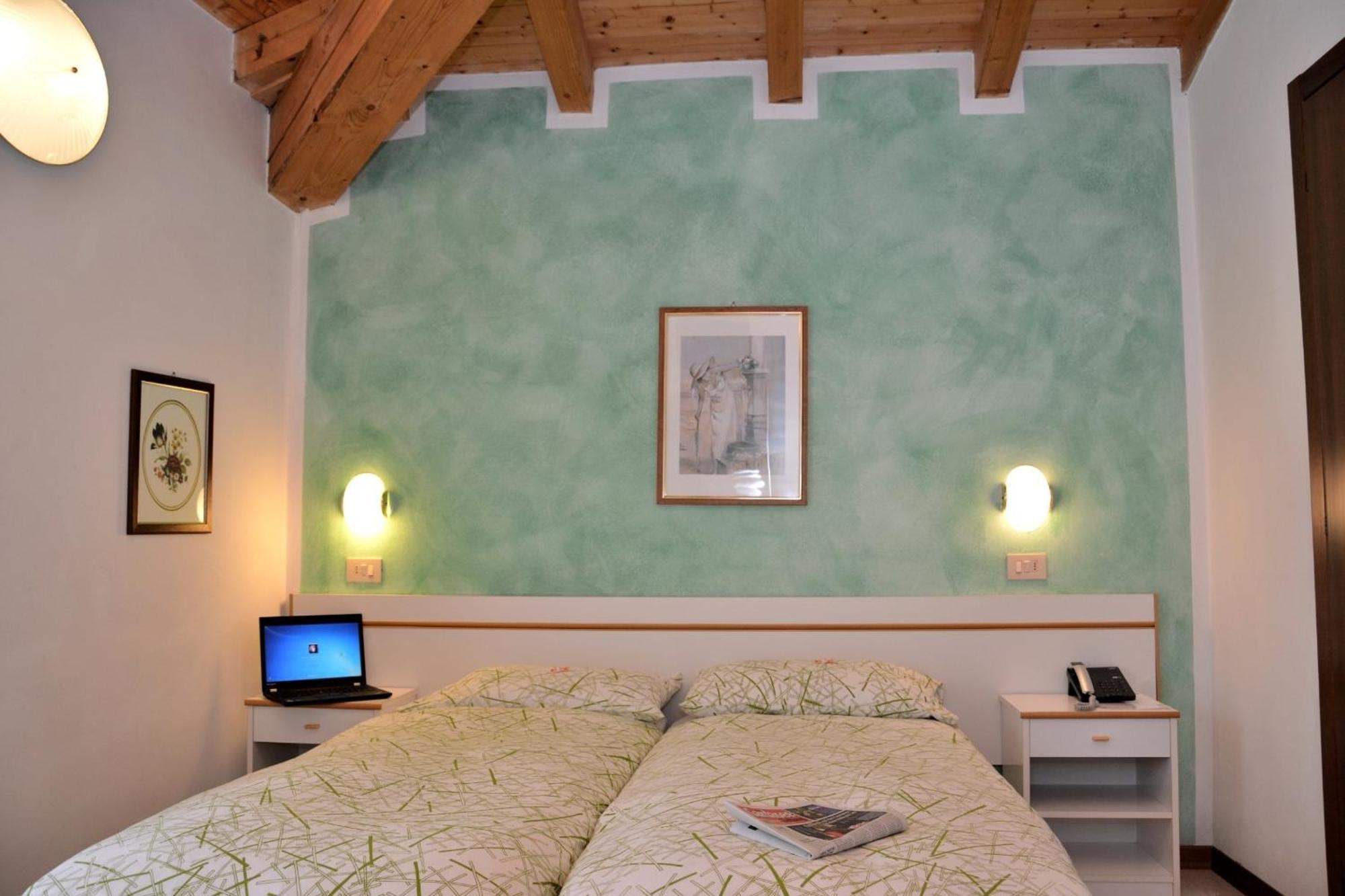 Hotel Stella D'oro - & Tremosine